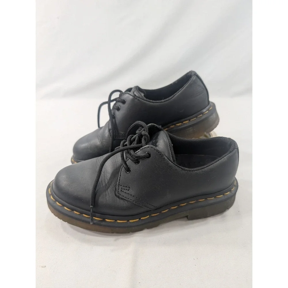 Doc Marten Slip Resistance Low top Black  Size 5M  Safety Working Shoe